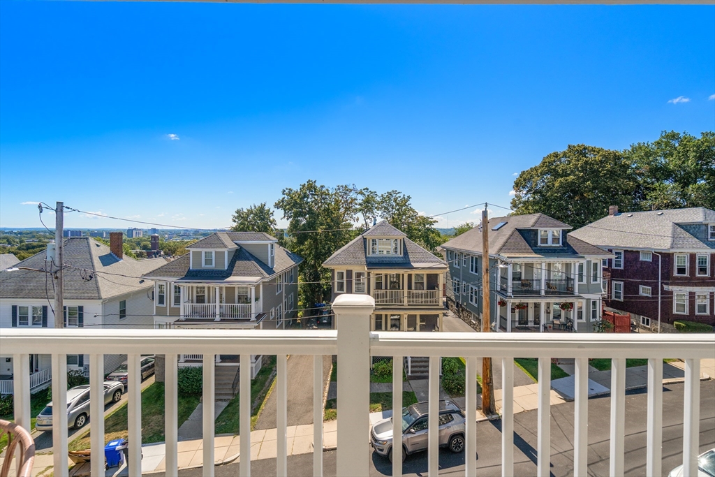 29 South Munroe Terrace, Unit PH Boston, MA 02122 - Photo 11 of 39