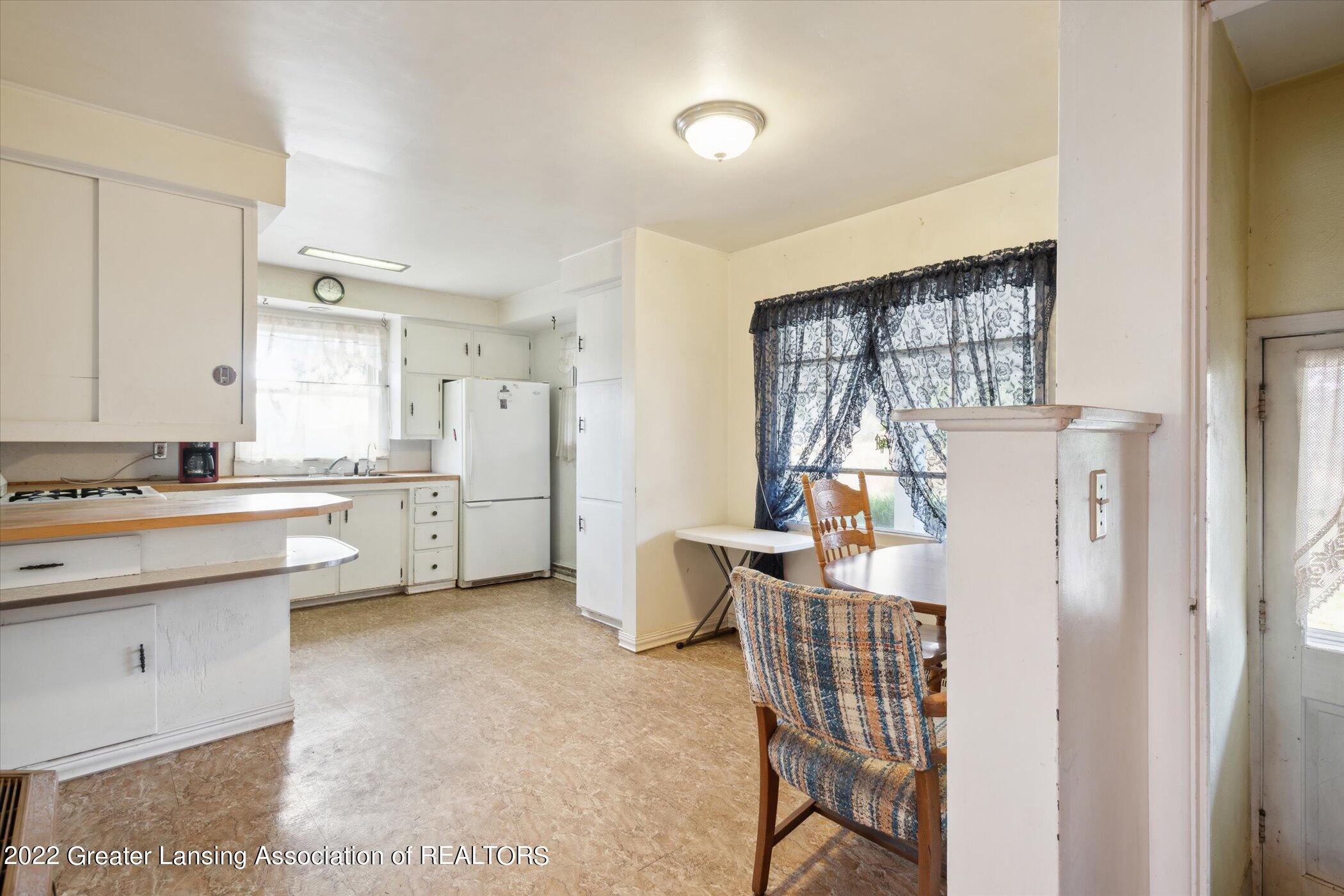 5897 Lansing Road Potterville, MI 48876 - Photo 12 of 34 09-5897-Lansing-Rd-WindowStill-05