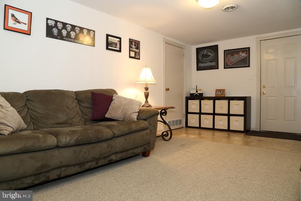 1704 Manor Ridge Drive Lancaster, PA 17603 - Photo 13 of 18 Gallery Image 13