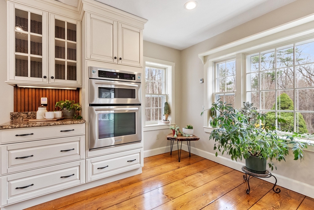 39 Bare Hill Road Bolton, MA 01740 - Photo 8 of 40 Gallery Image 8