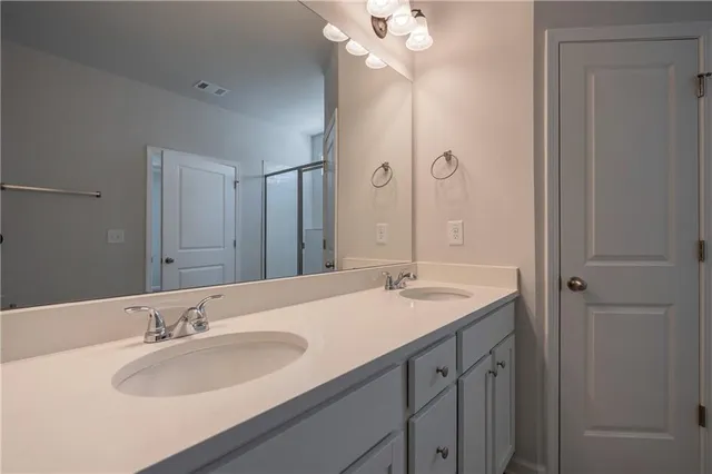 $2,300 | 853 Crossroads Court, Social Circle, GA 30025