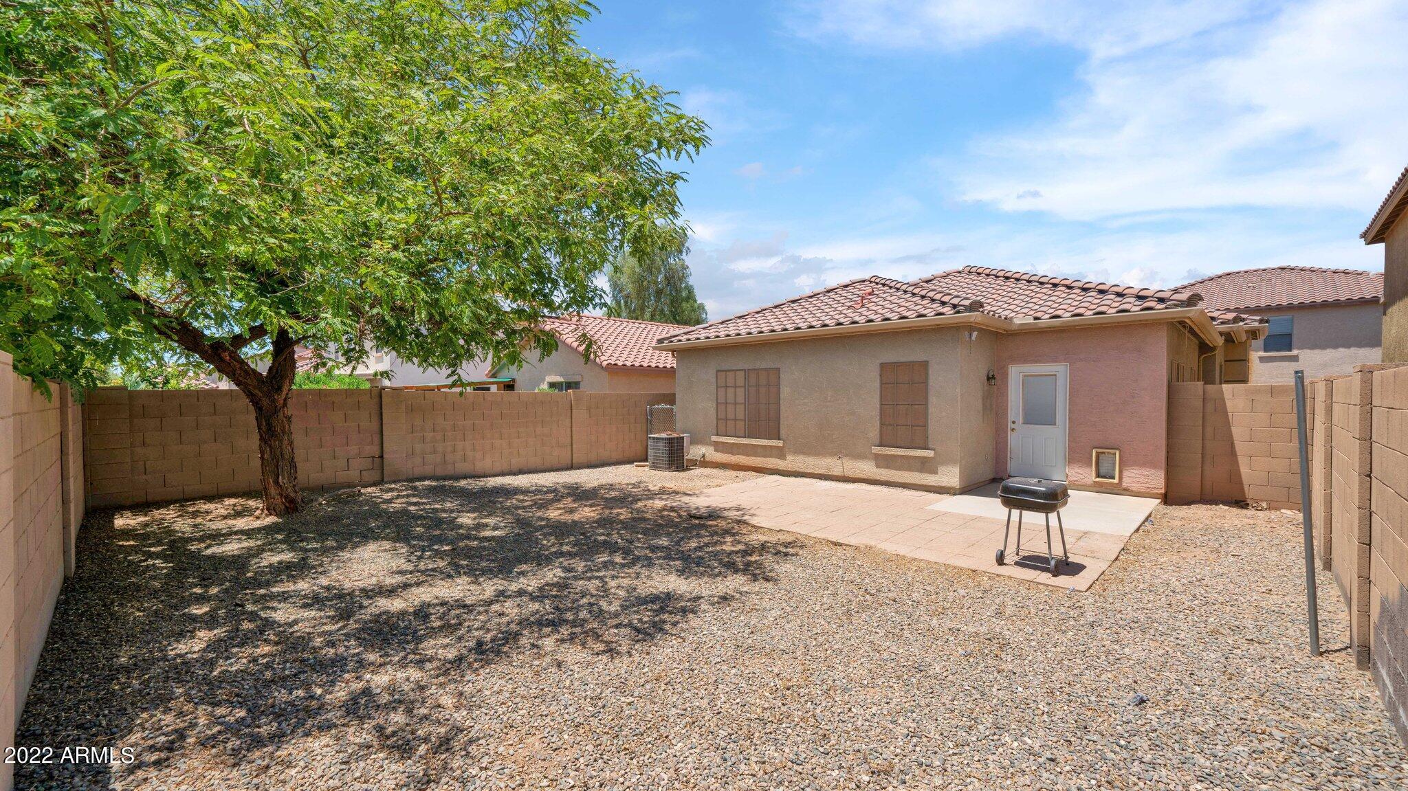 9513 West Monte Vista Road Phoenix, AZ 85037 - Photo 3 of 23 Backyard