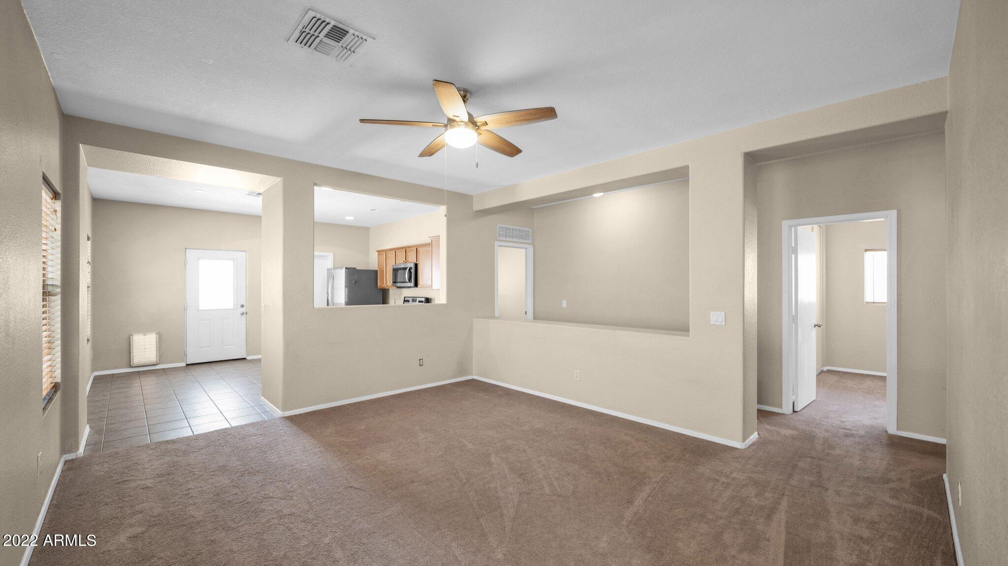 9513 West Monte Vista Road Phoenix, AZ 85037 - Photo 5 of 23 Family Room