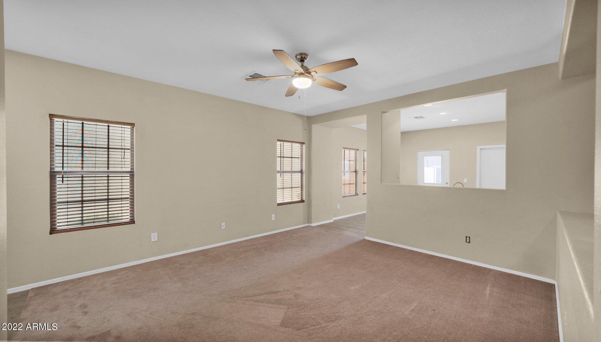 9513 West Monte Vista Road Phoenix, AZ 85037 - Photo 7 of 23 Family Room