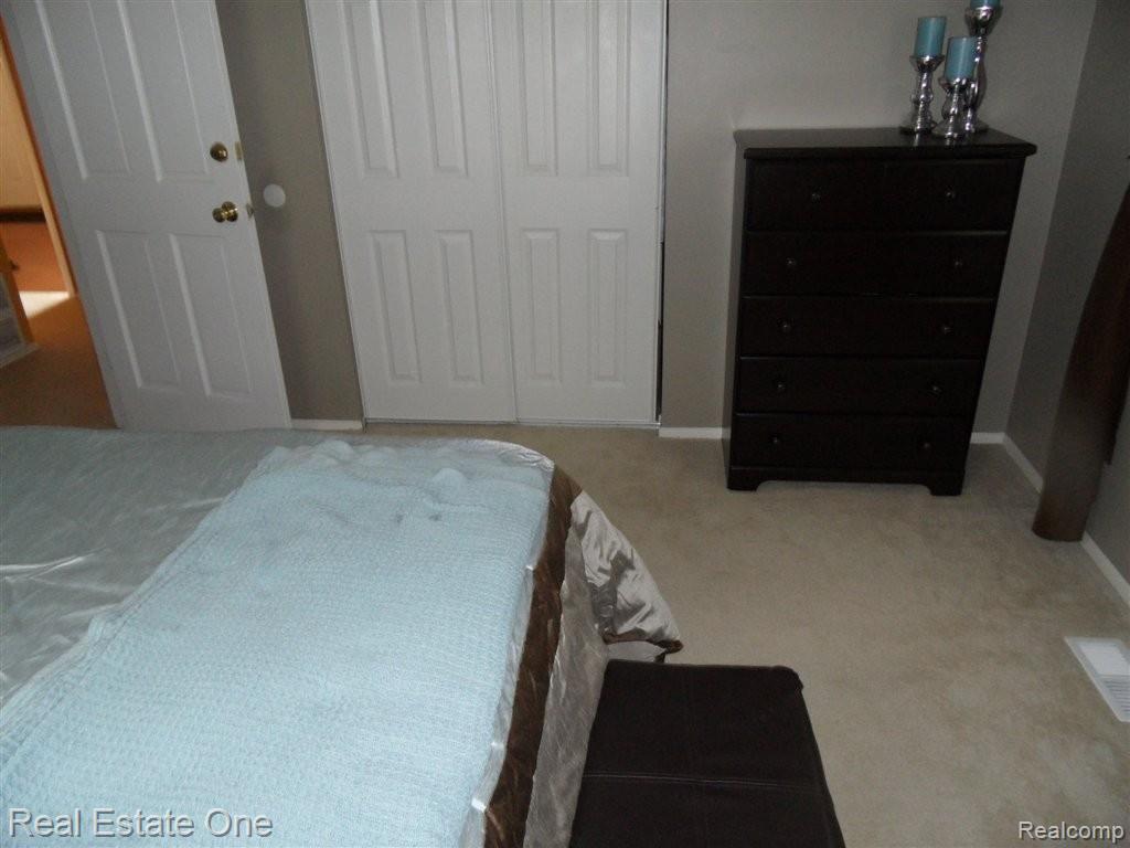47147 Roland Street Utica, MI 48317 - Photo 11 of 23 roland 101.JPG