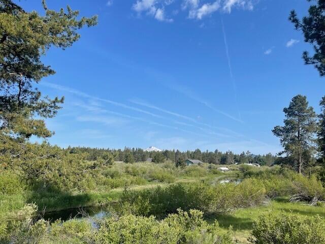 55407 Huntington Road Bend, OR 97707 - Photo 2 of 3 1 Huntington