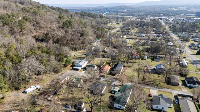 $197,500 | 104 Locust Avenue, South Pittsburg, TN 37380