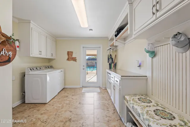 $375,000 | 602 Astor Pl Drive, New Iberia, LA 70563