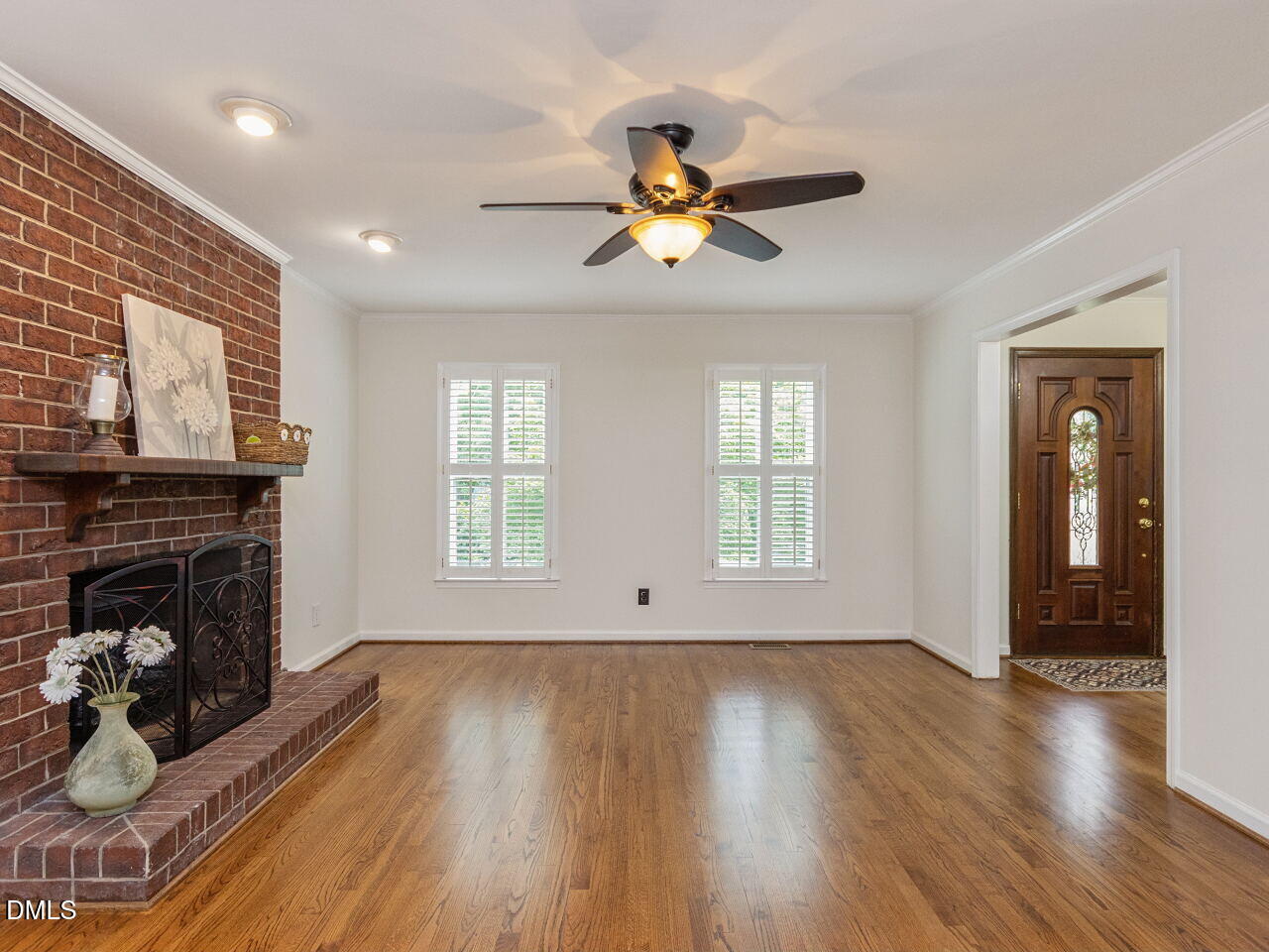 908 Buckingham Road Garner, NC 27529 - Photo 7 of 38 Living Room