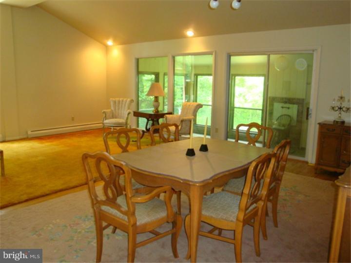 250 West Upper Ferry Road Ewing, NJ 08628 - Photo 10 of 16 Dining Room