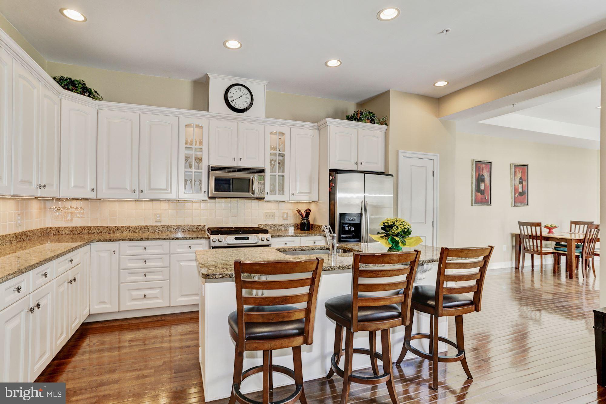 7664 Midtown Road Fulton, MD 20759 - Photo 11 of 44 Spacious kitchen with granite.