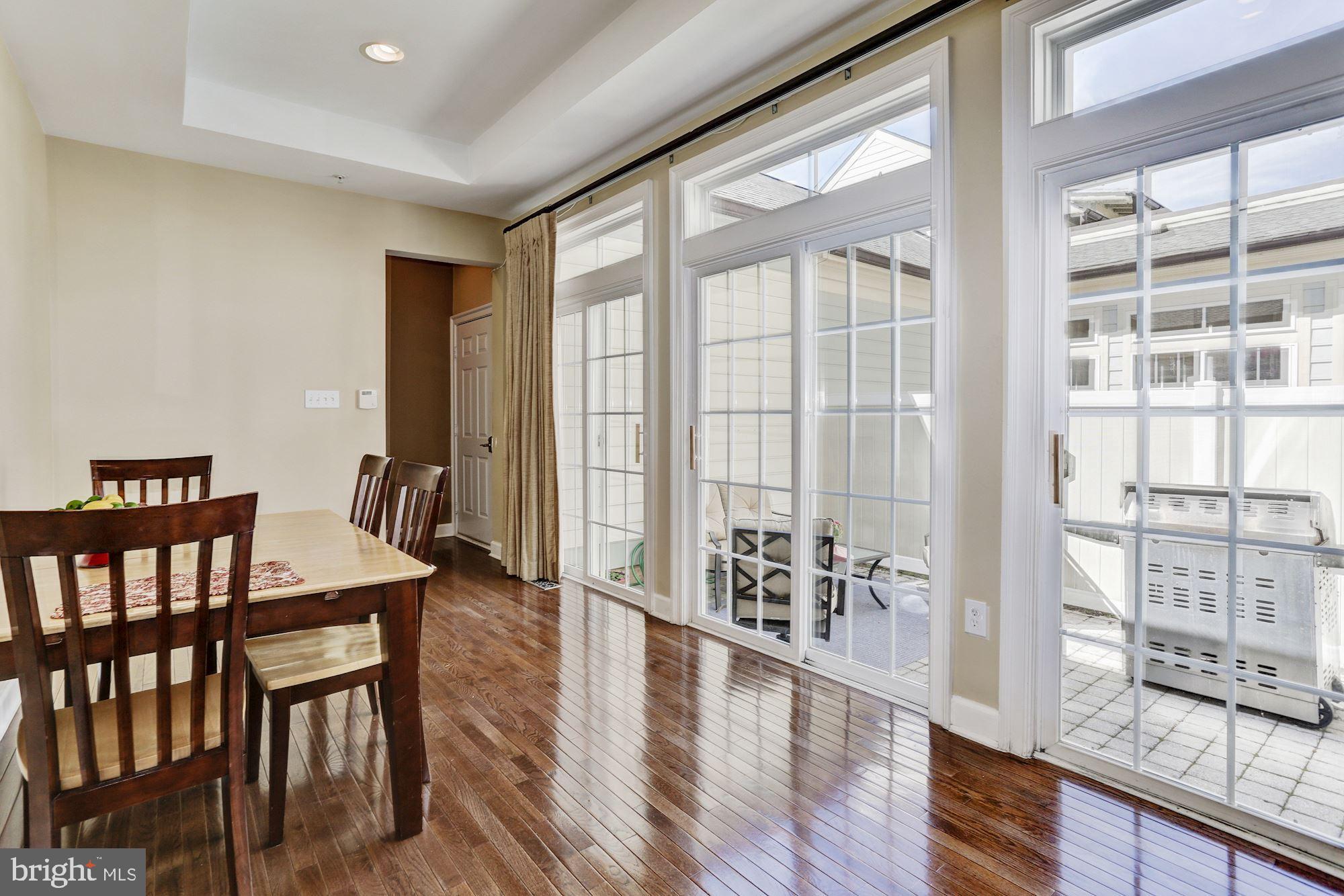 7664 Midtown Road Fulton, MD 20759 - Photo 17 of 44 Morning room with sliding doors to patio.