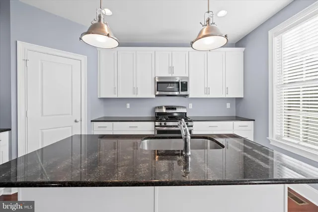 $2,600 | 519 Wheelmen Street, Middletown, DE 19709