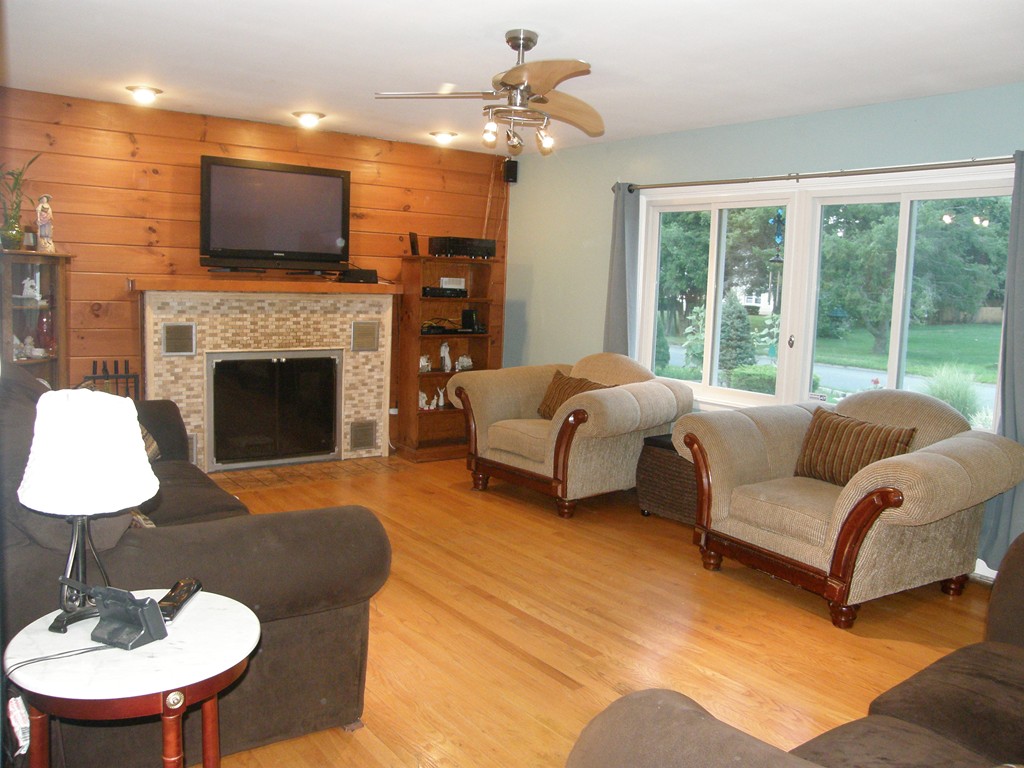 43 Mason Road Dudley, MA 01571 - Photo 2 of 30