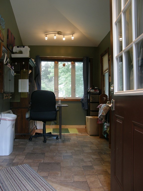 43 Mason Road Dudley, MA 01571 - Photo 8 of 30