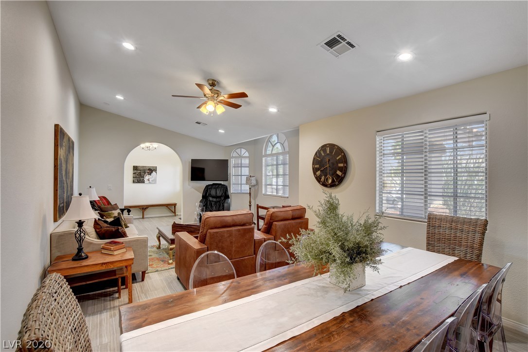 10380 Gilespie Street Las Vegas, NV 89183 - Photo 11 of 45