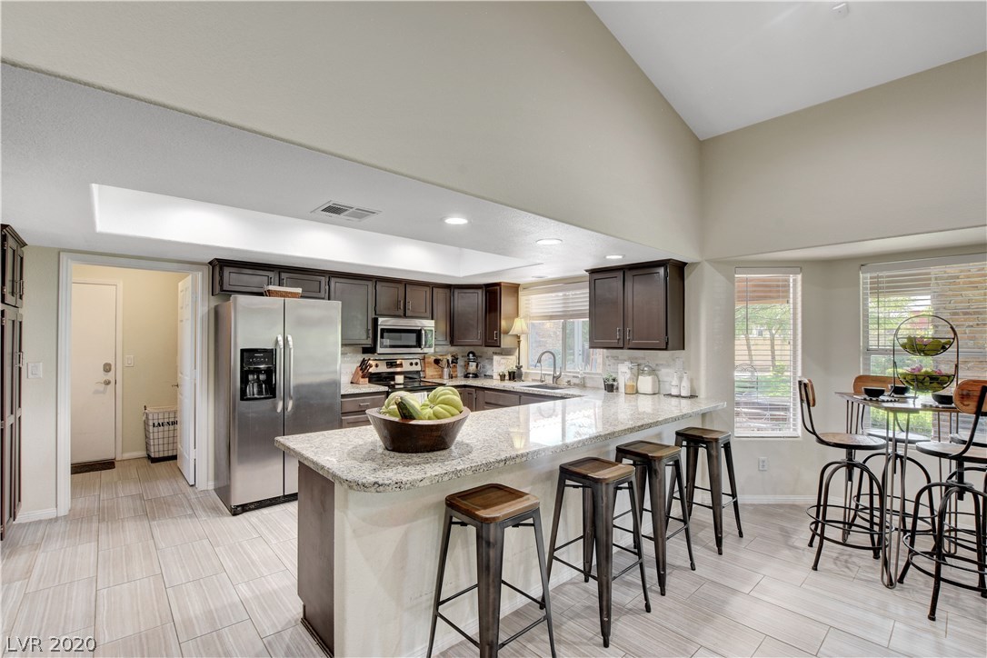10380 Gilespie Street Las Vegas, NV 89183 - Photo 20 of 45