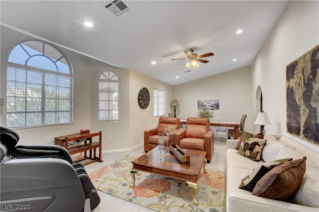 10380 Gilespie Street Las Vegas, NV 89183 - Photo 8 of 45