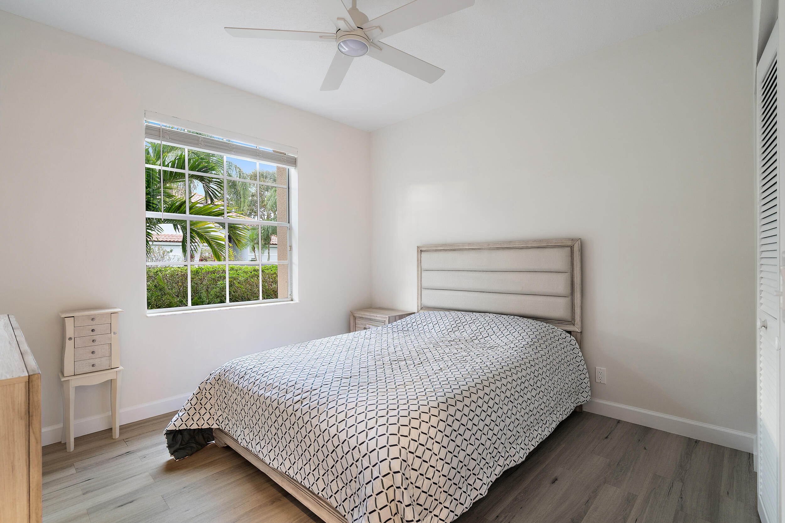 207 Eagleton Estates Boulevard Palm Beach Gardens, FL 33418 - Photo 20 of 34 207 Eagleton Estates Blvd MLS-10