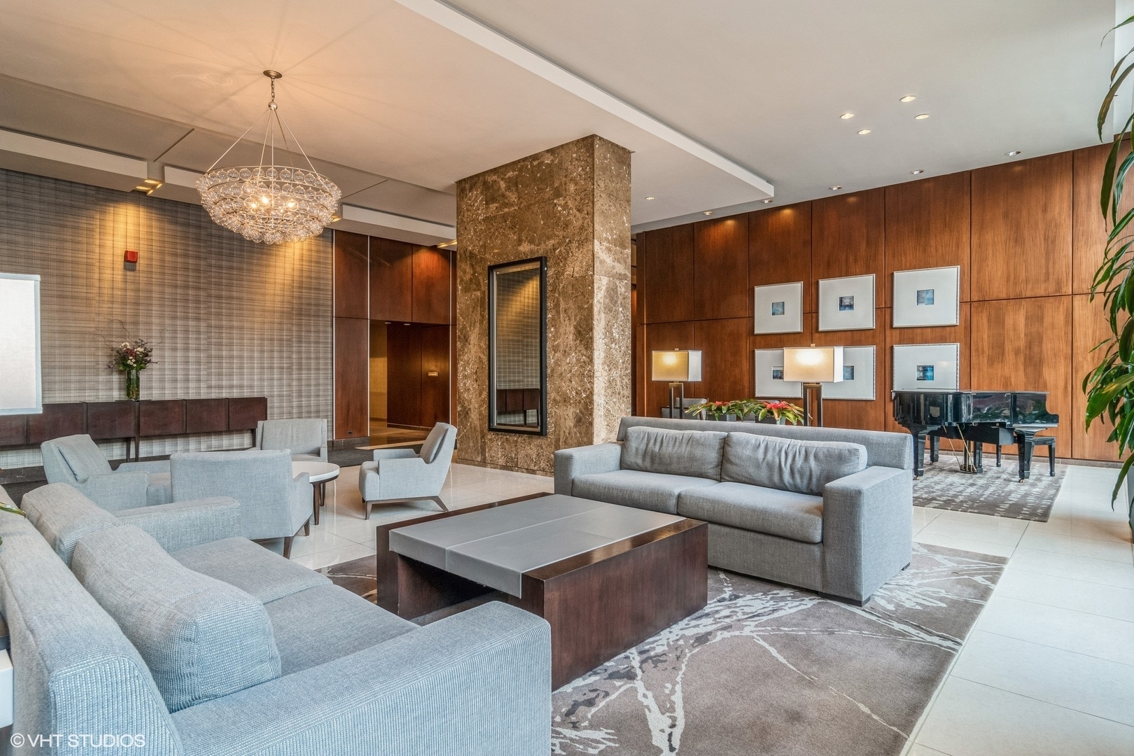 655 West Irving Park Road, Unit 2213 Chicago, IL 60613 - Photo 10 of 15