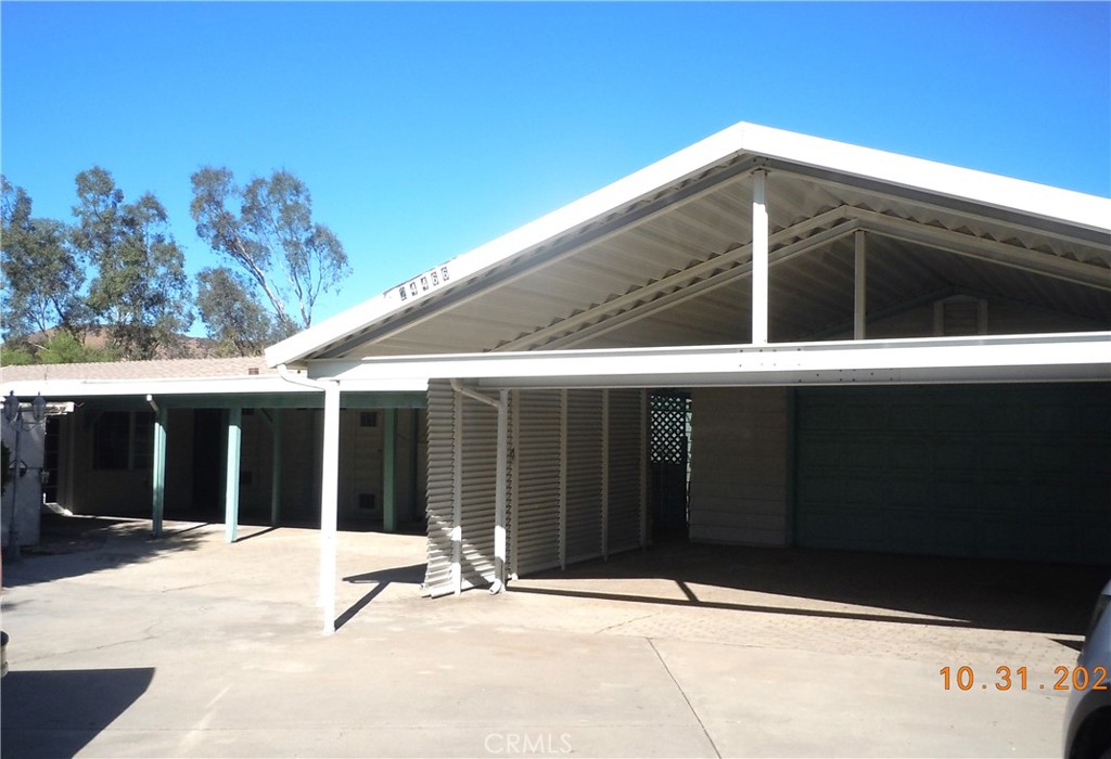 24466 Citrus Hill Road Wildomar, CA 92595 - Photo 1 of 1 Come make this your next home.....with an apartment & a workshop!!