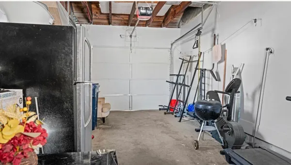 $374,000 | 2 Banks Lane, Biddeford, ME 04005