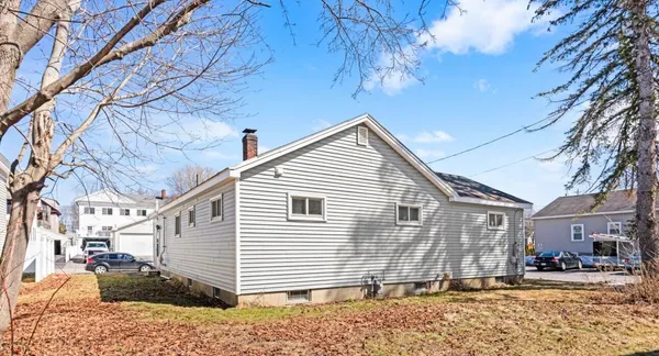 $374,000 | 2 Banks Lane, Biddeford, ME 04005