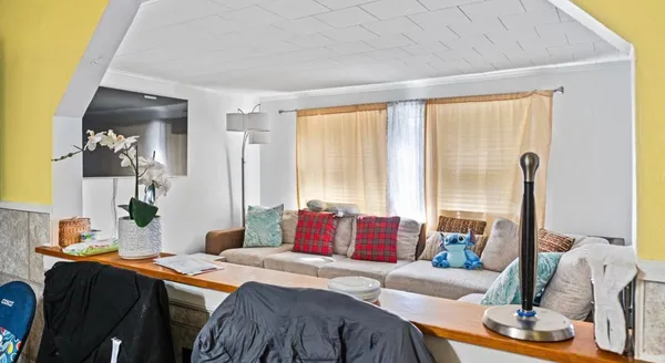 $374,000 | 2 Banks Lane, Biddeford, ME 04005