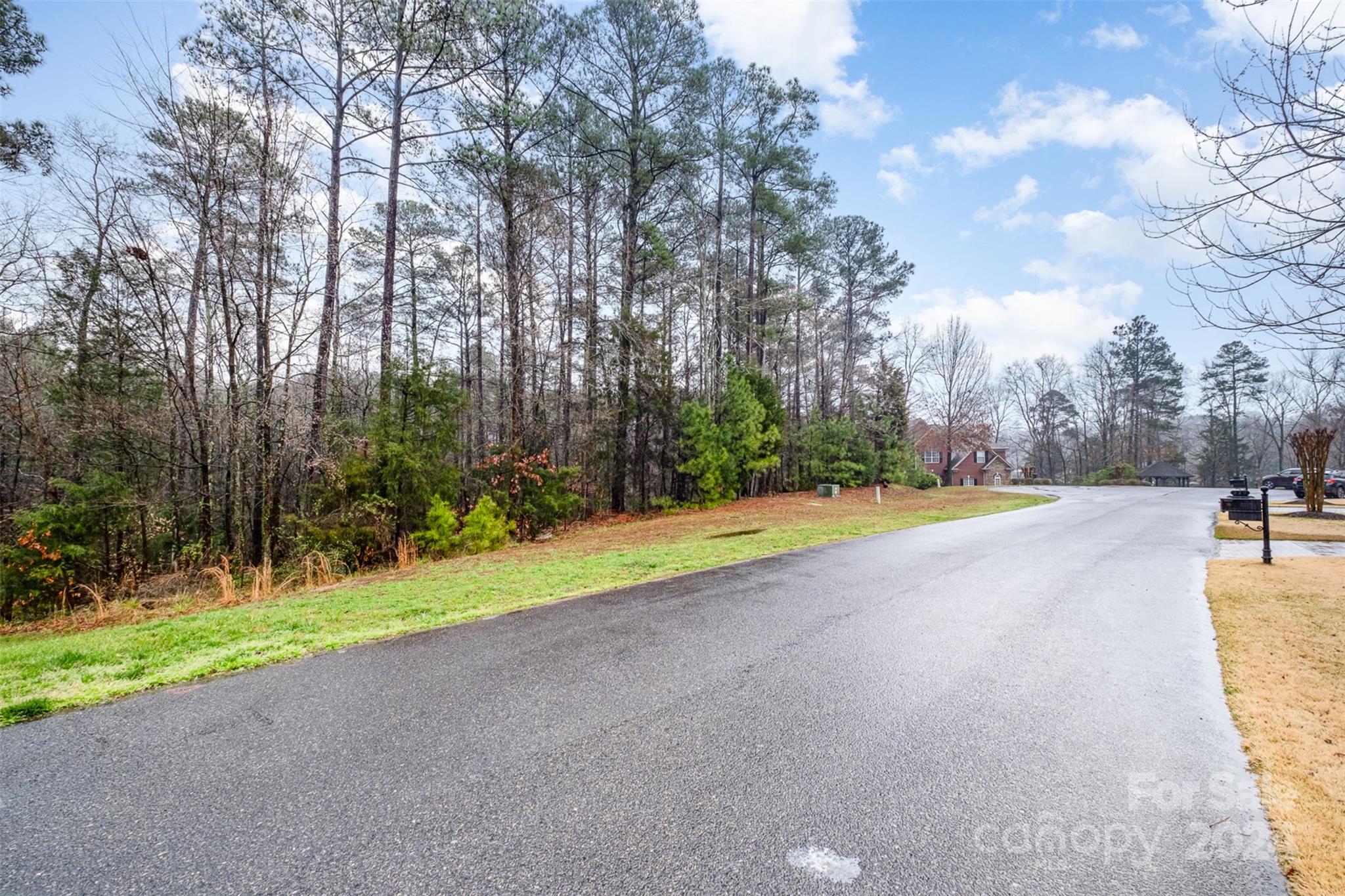 228 Ridge Reserve Drive Clover, SC 29710 - Photo 7 of 12 Gallery Image 7