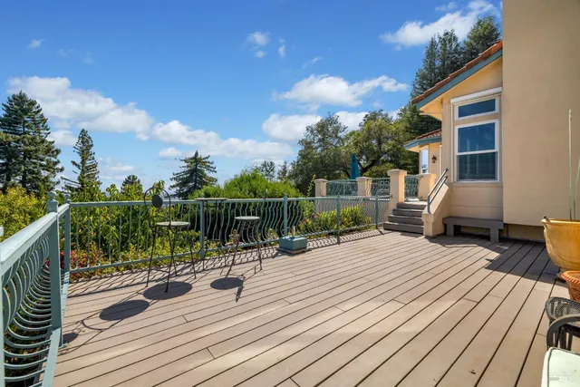 $1,895,000 | 1253 Wikiup Drive, Santa Rosa, CA 95403