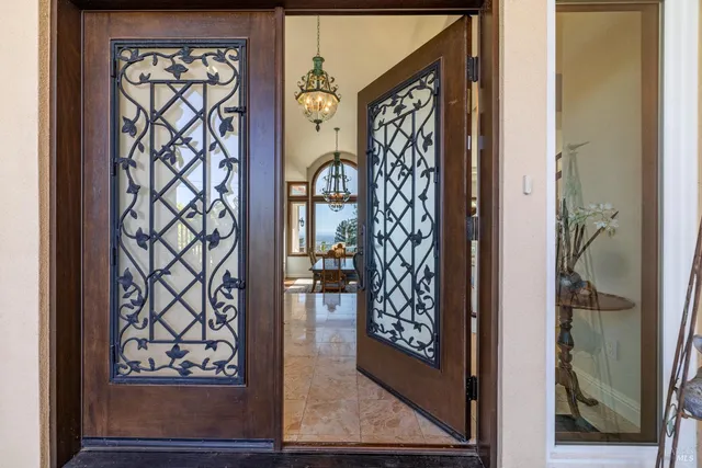 $1,895,000 | 1253 Wikiup Drive, Santa Rosa, CA 95403