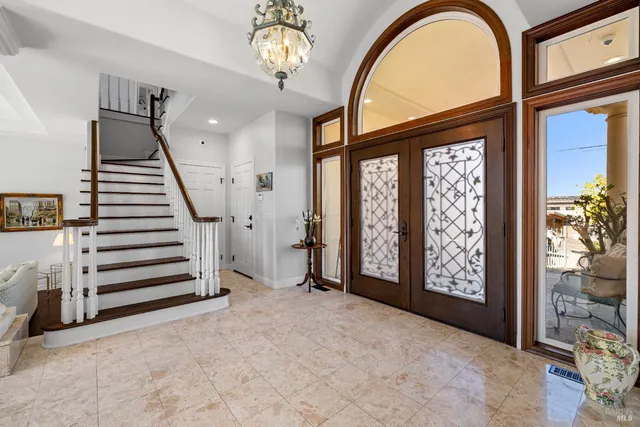 $1,895,000 | 1253 Wikiup Drive, Santa Rosa, CA 95403