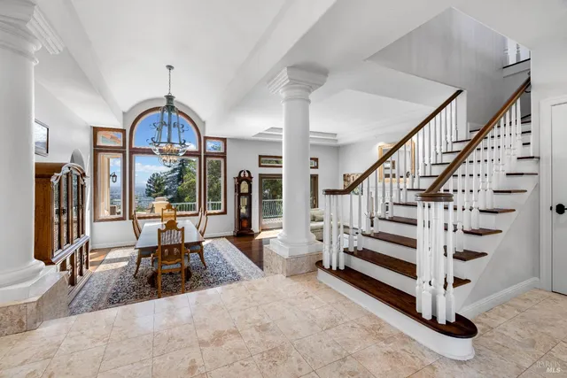 $1,895,000 | 1253 Wikiup Drive, Santa Rosa, CA 95403