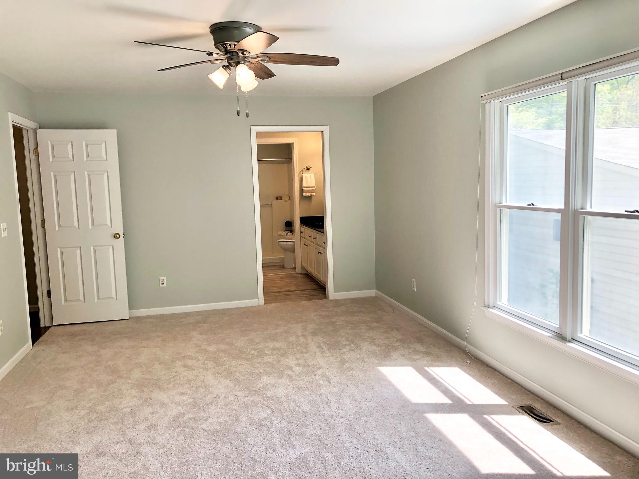222 Birdie Road Locust Grove, VA 22508 - Photo 33 of 66 Enormous Light Filled Suite!