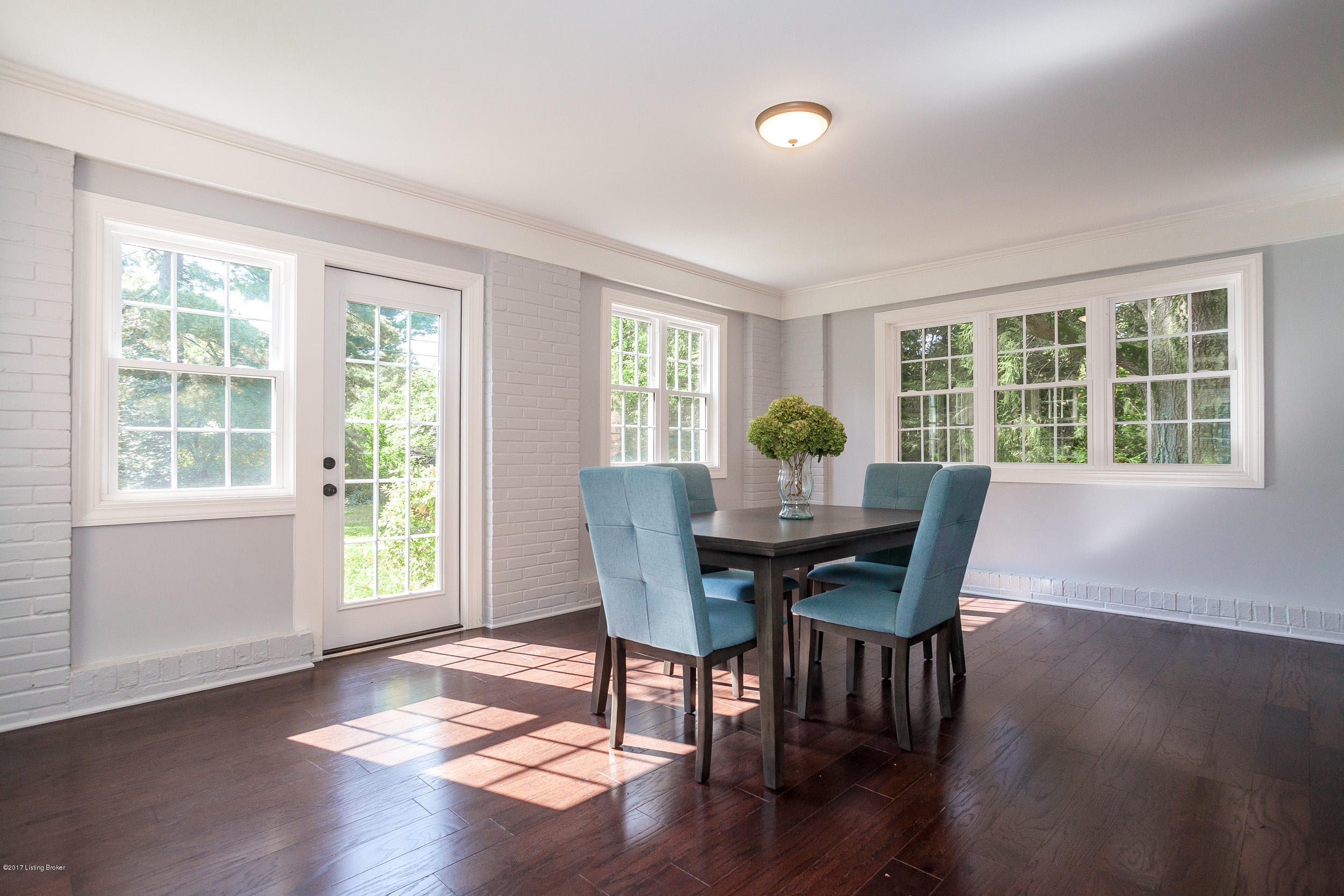 5306 Hempstead Road Louisville, KY 40207 - Photo 12 of 40 5306 Hempstead Rd - 1st Floor Interiors-