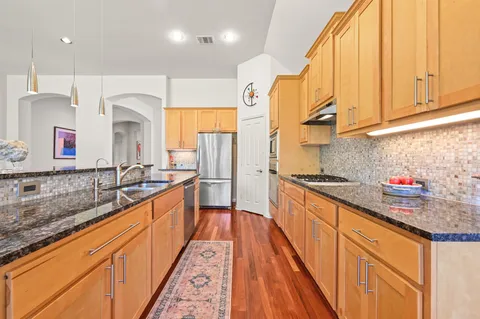 $749,500 | 7301 Seneca Falls Loop, Austin, TX 78739