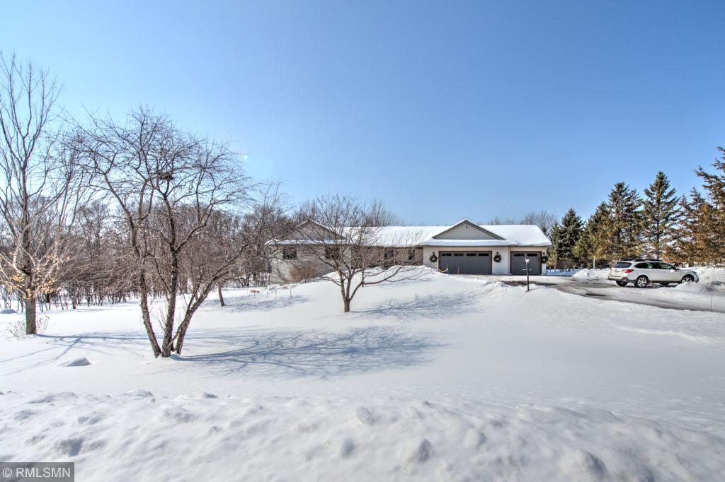 904 Sherman Road Hudson, WI 54016 - Photo 1 of 15 Gallery Image 1