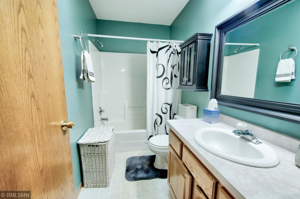 904 Sherman Road Hudson, WI 54016 - Photo 8 of 15 Gallery Image 8