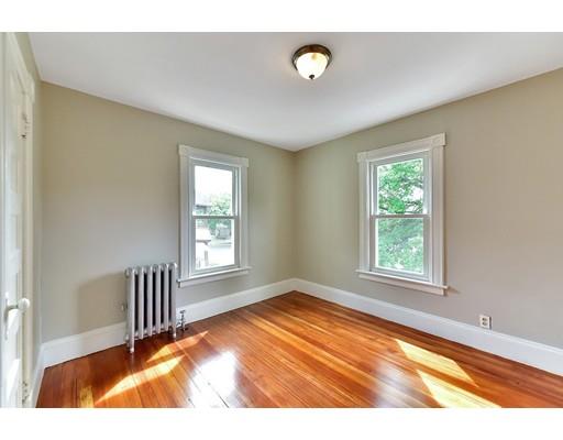 95 Lyndale Street Springfield, MA 01108 - Photo 16 of 27 Gallery Image 16