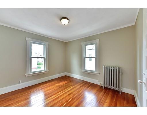 95 Lyndale Street Springfield, MA 01108 - Photo 17 of 27 Gallery Image 17
