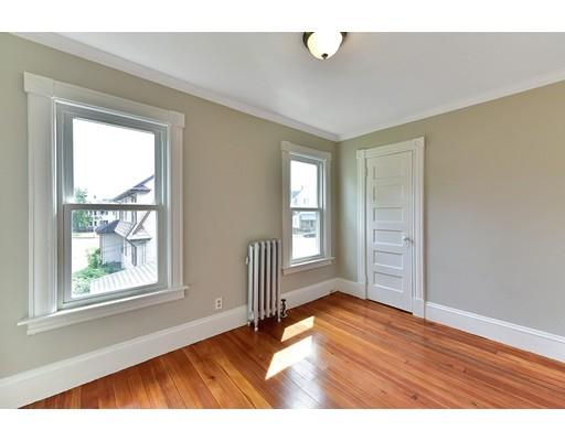 95 Lyndale Street Springfield, MA 01108 - Photo 18 of 27 Gallery Image 18