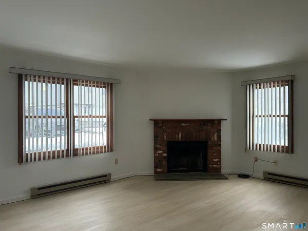 $1,725 | 43 Valley Drive, Unit 43, New Milford, CT 06776