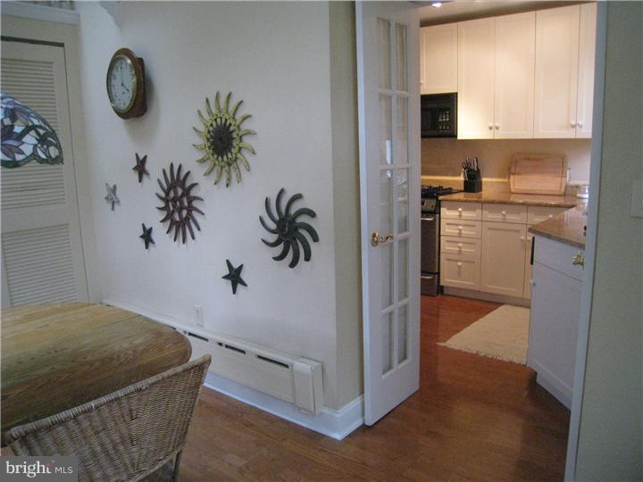 501 Strathmore Road Havertown, PA 19083 - Photo 9 of 25 Breakfast Room