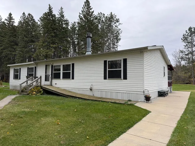 $355,000 | 22880 Sunny Beach Road Northeast, Kelliher, MN 56650