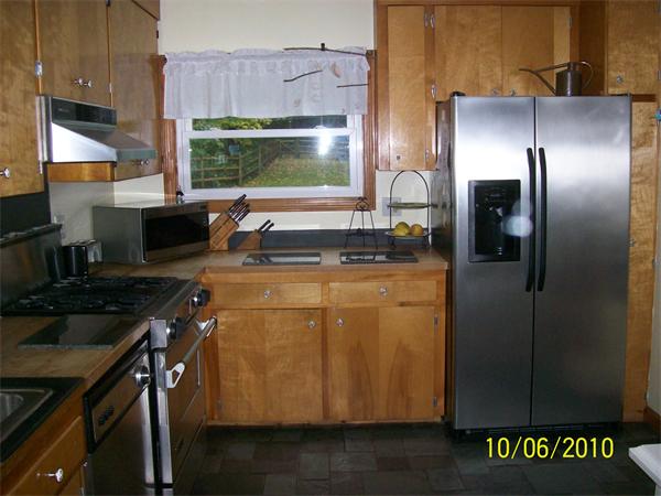 227 Mountain Road Wilbraham, MA 01095 - Photo 8 of 30