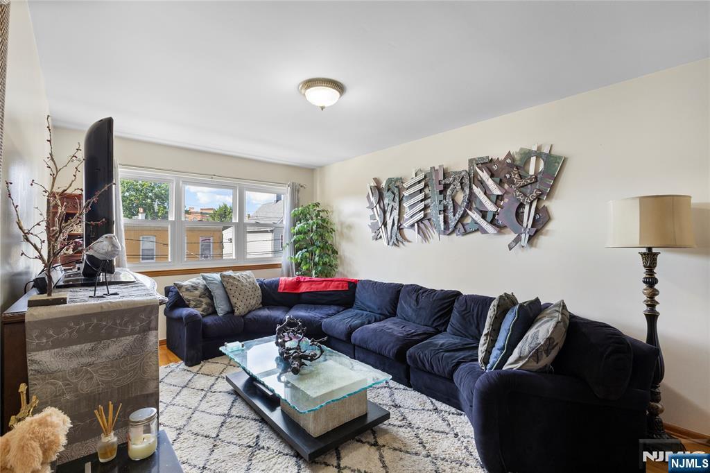 109 Cross Street, Unit 2 Harrison, NJ 07029 - Photo 3 of 9