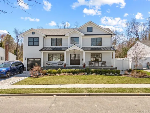 $1,880,000 | 4 Allison Drive, Old Bethpage, NY 11804