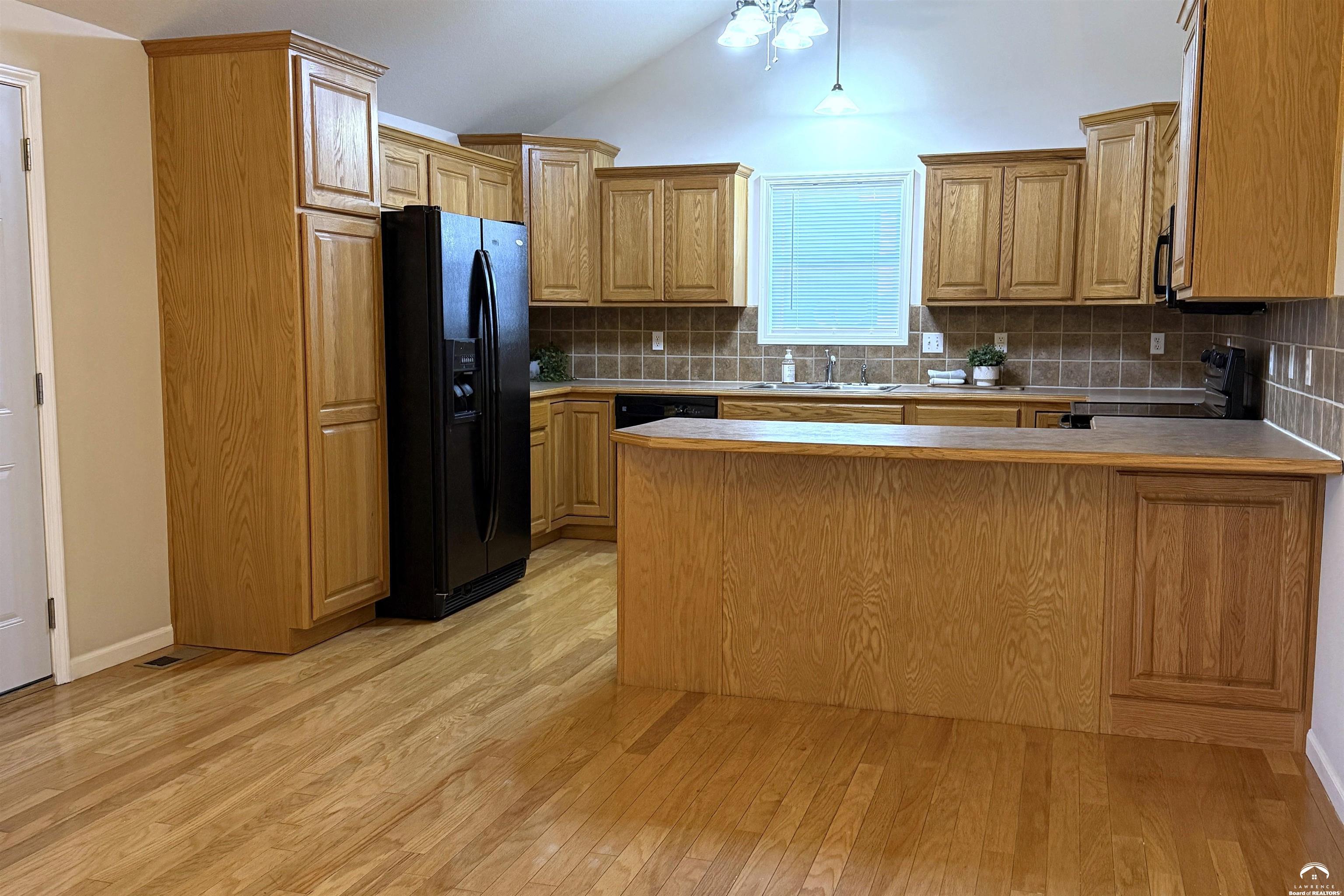 1417 Spring Hill Drive Junction City, KS 66441 - Photo 7 of 18