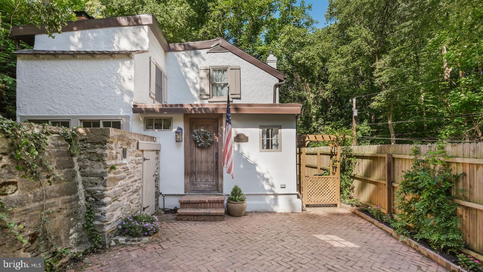 1410 Centennial Road Narberth, PA 19072 - Photo 5 of 47