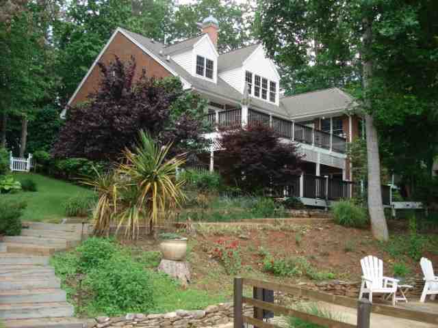 506 Hillandale Road Seneca, SC 29672 - Photo 2 of 25 Gallery Image 2